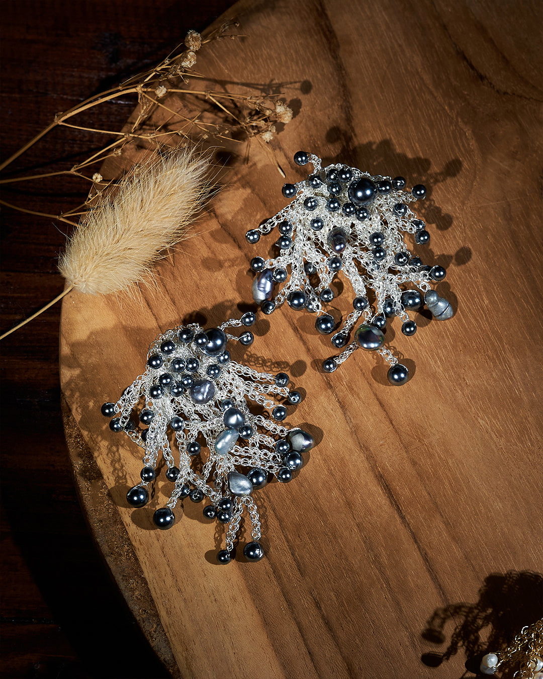 Aluna Grey Silver Earrings