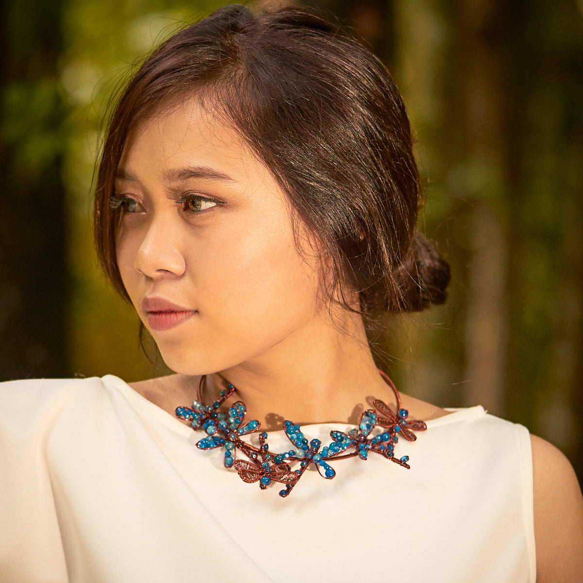 CHOKER DRAGONFLIES BLUE BW