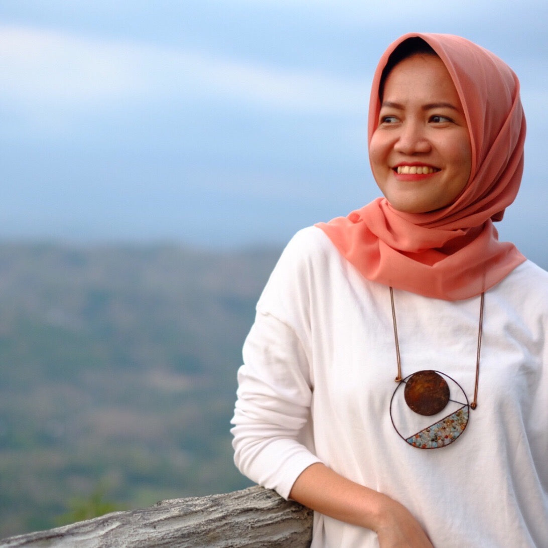 TRIAS NADYA BW