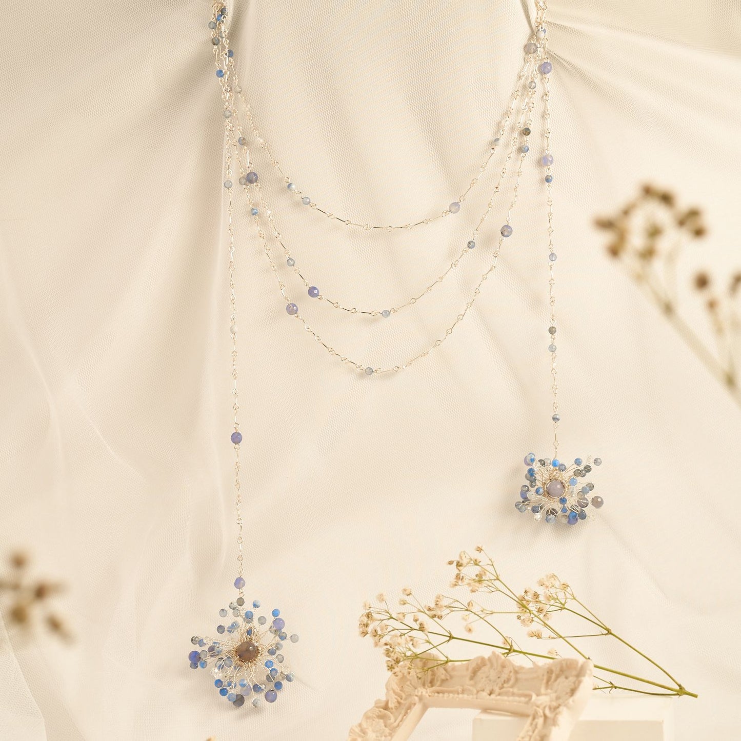 Baby breath multilayer necklace blue silver