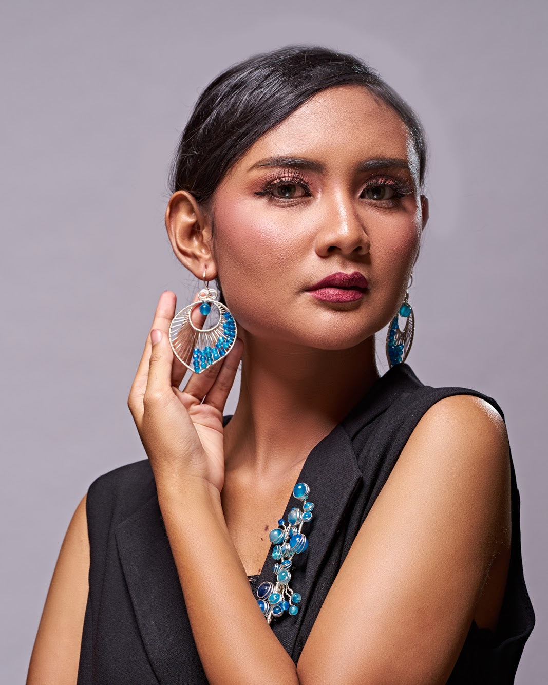 ZANNA EARRING BLUE SILVER