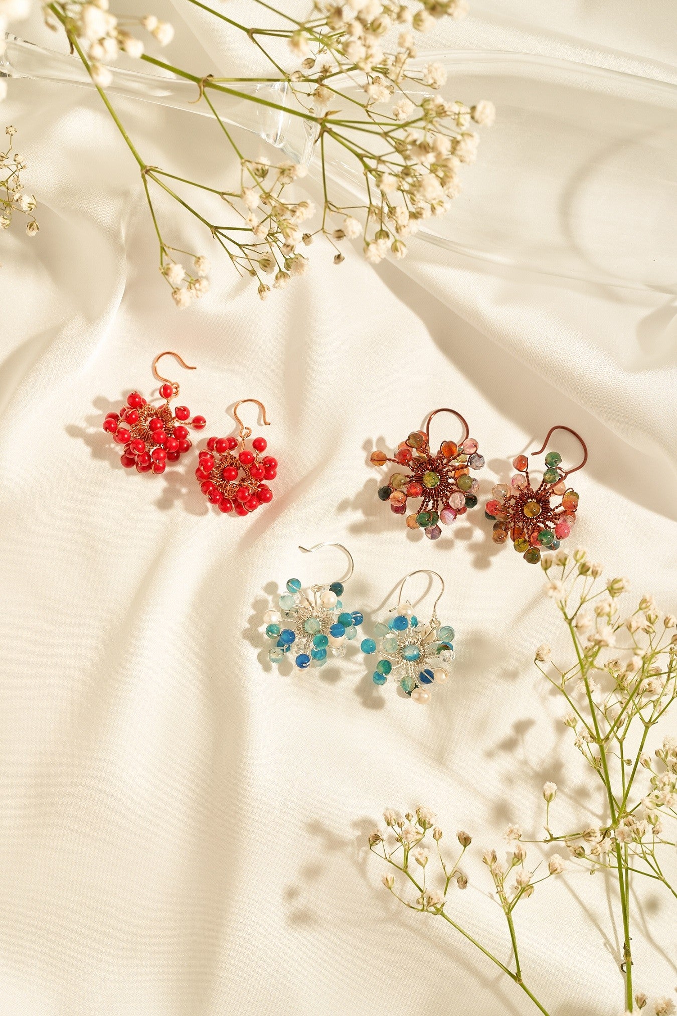 Baby breath dangling earrings colorful BW
