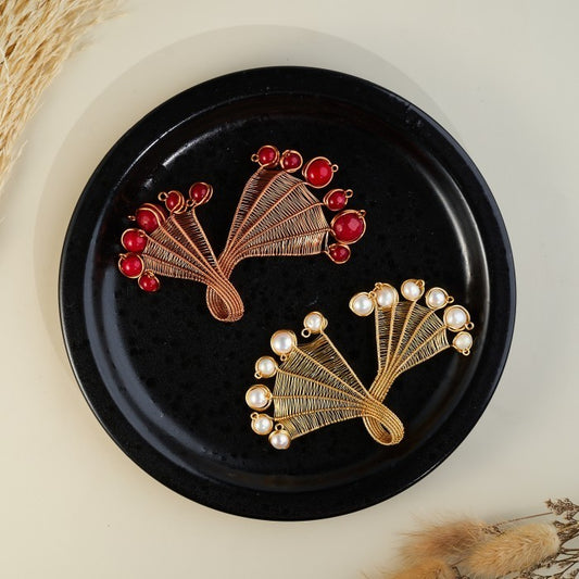 Marangga pearl gold brooch