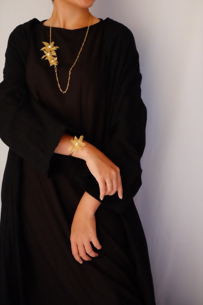 KEMUNING NECKLACE GOLD PEARL