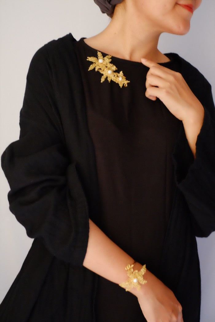 KEMUNING NECKLACE GOLD PEARL
