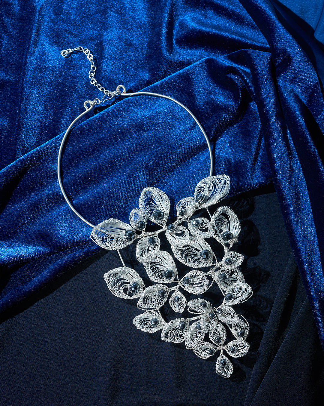 Padma Necklace Silver Hematite