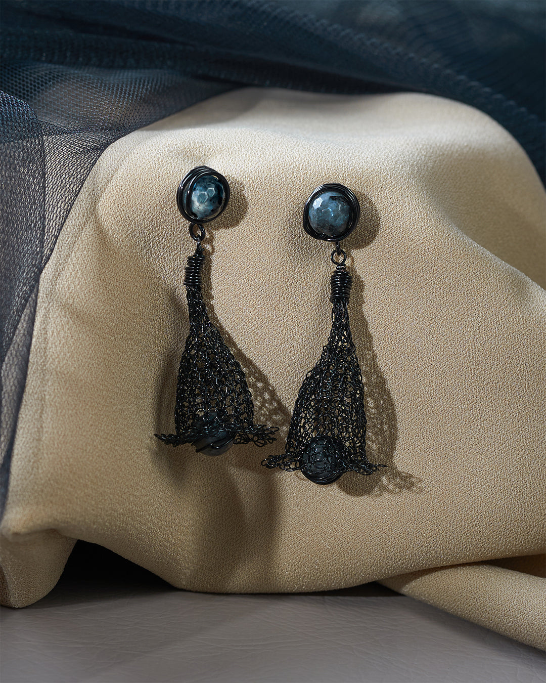Datura Black Earrings