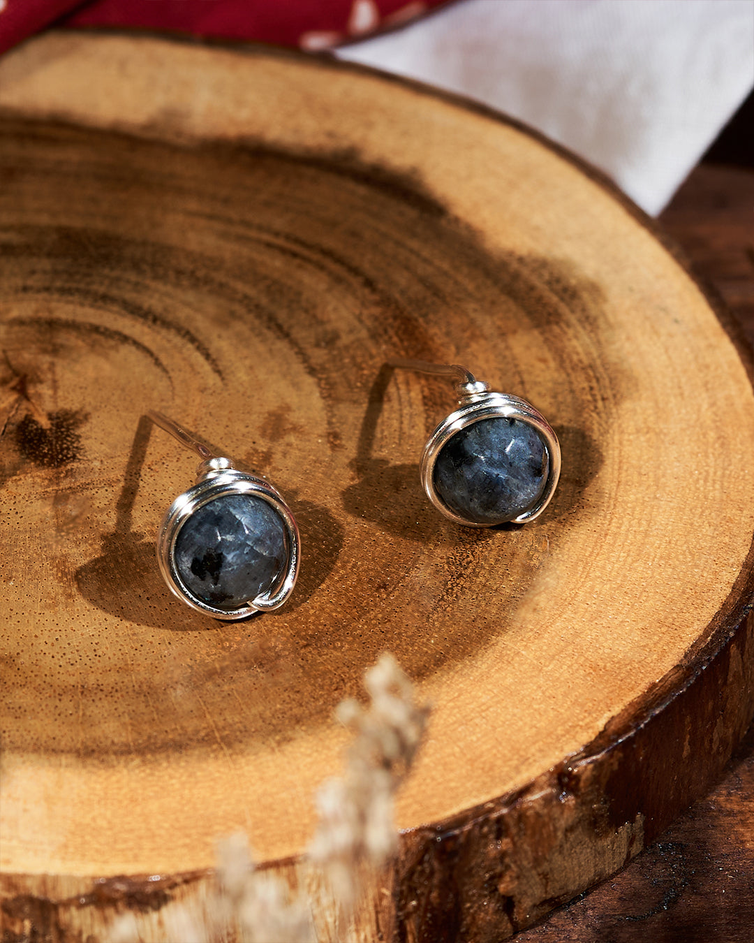 Puspita Silver Earrings