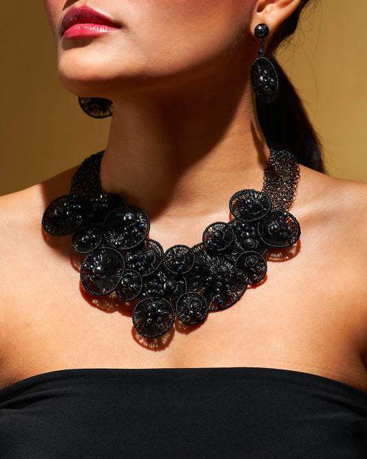 Revia Black Necklace