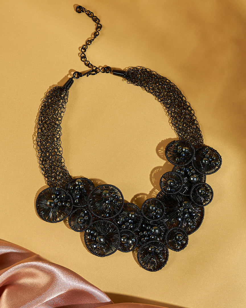 Revia Black Necklace