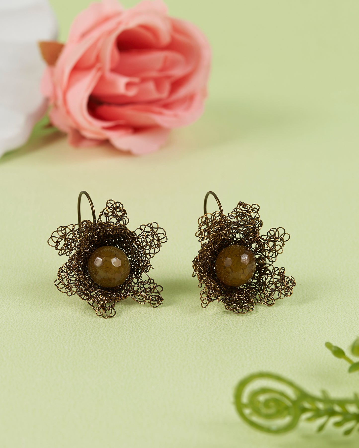 Tulips Vintage Earring