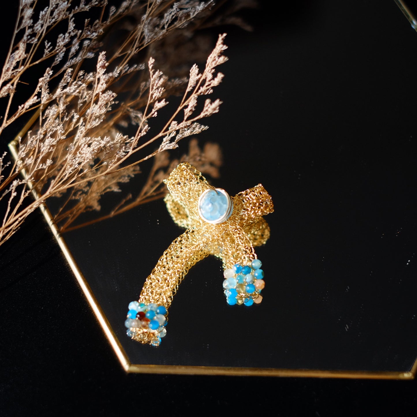 BROOCH PITA NADYA