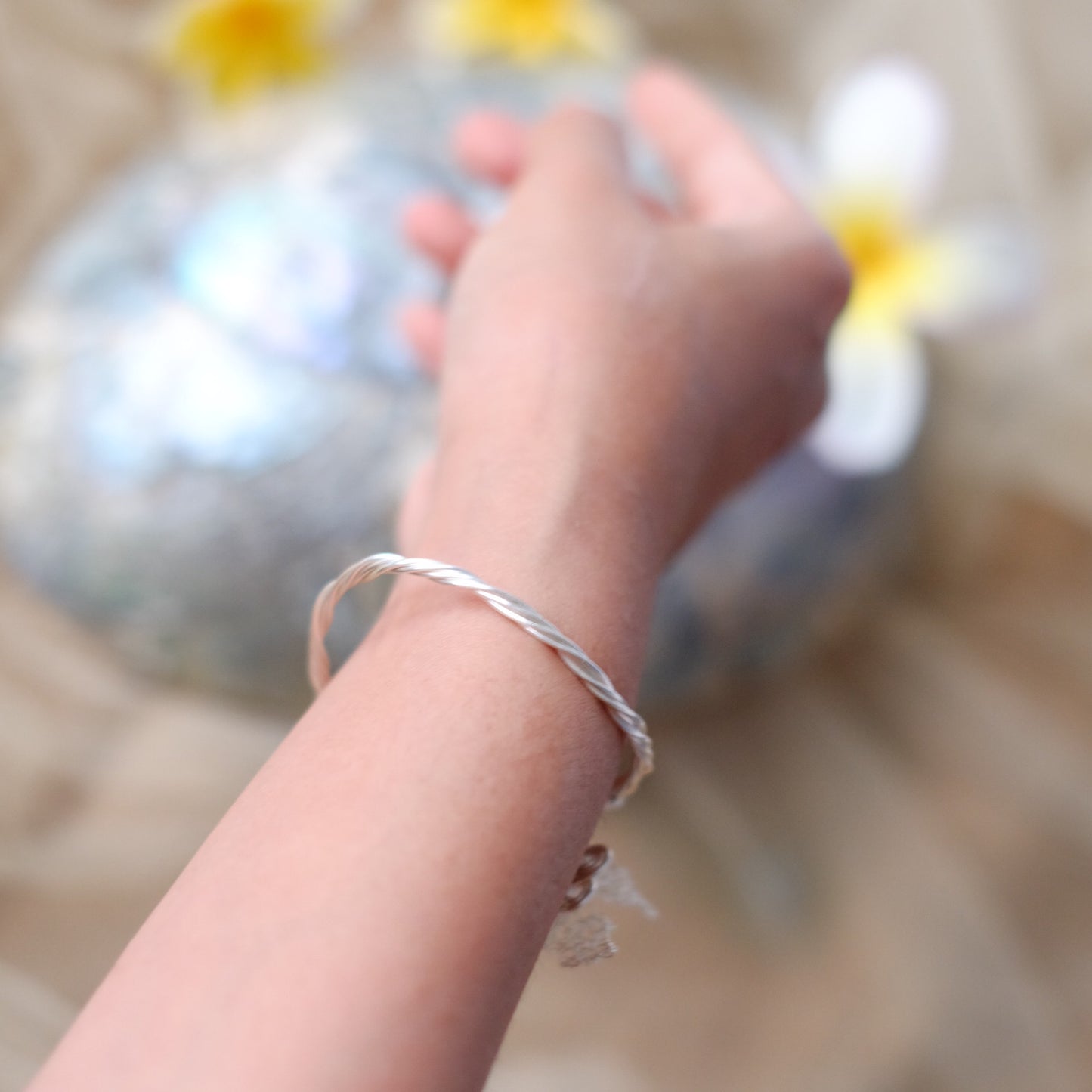CANANGA BANGLE BLUE SILVER