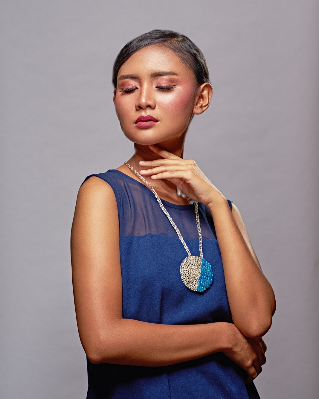 PENDANT BROOCH BLUE SILVER