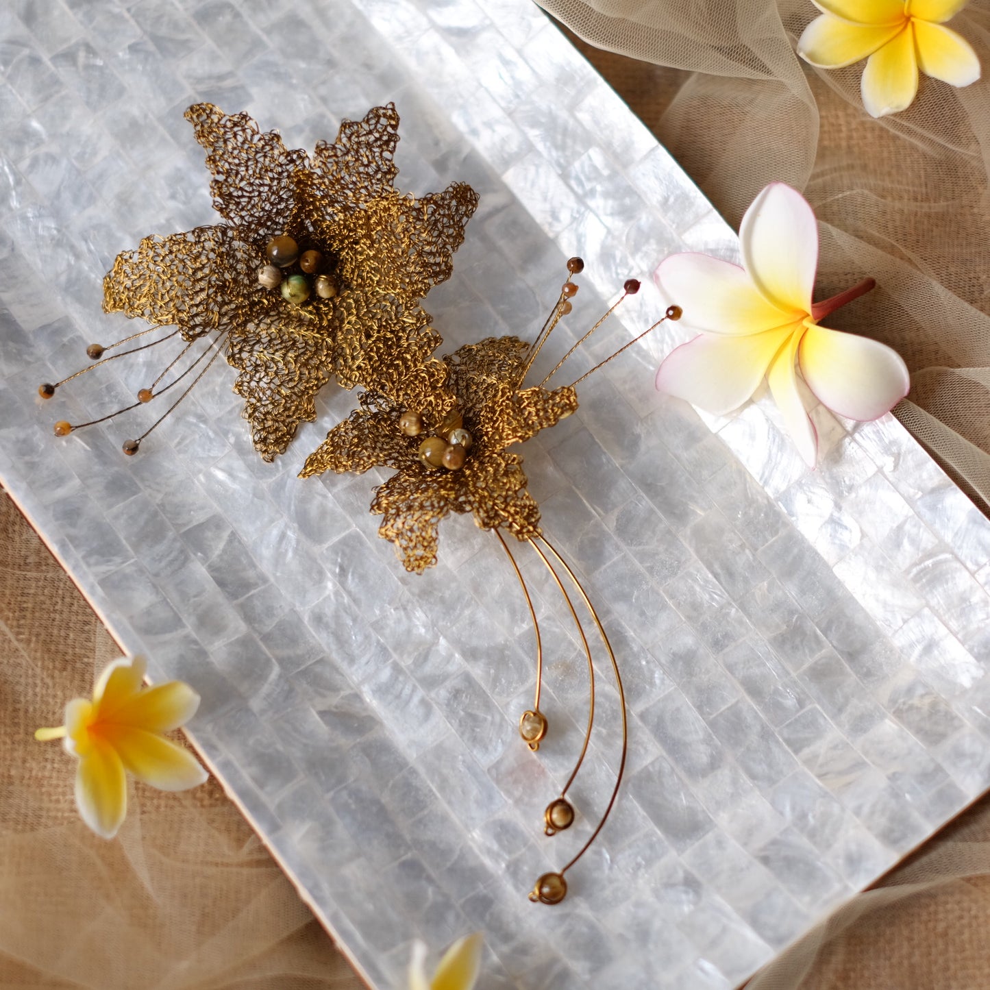 FRANGIPANI NECKLACE TIGER EYE GM