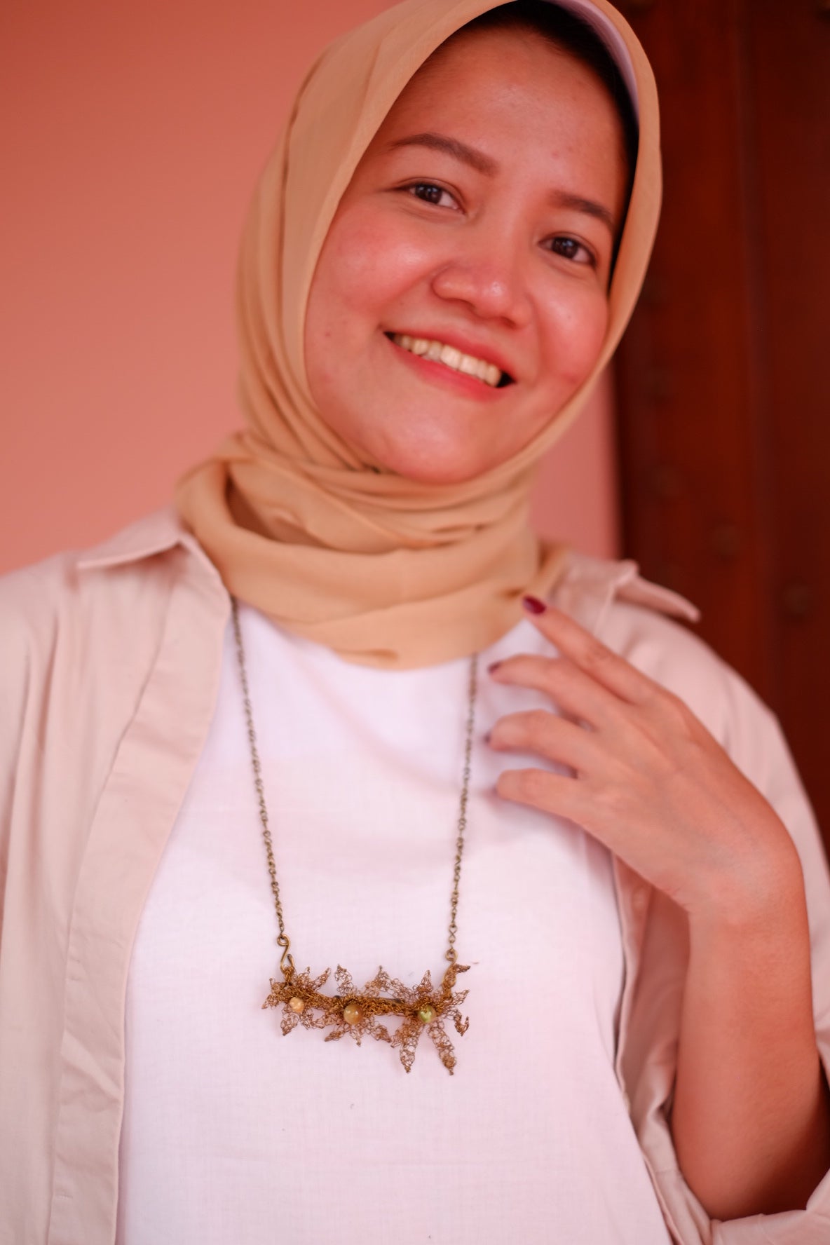 KEMUNING NECKLACE TIGER EYE GM