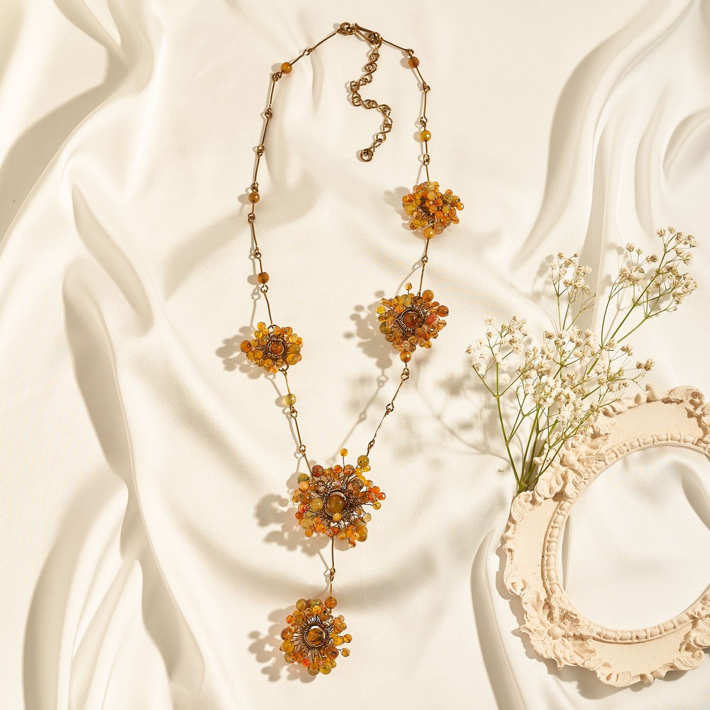 Baby breath single layer necklace brown GM