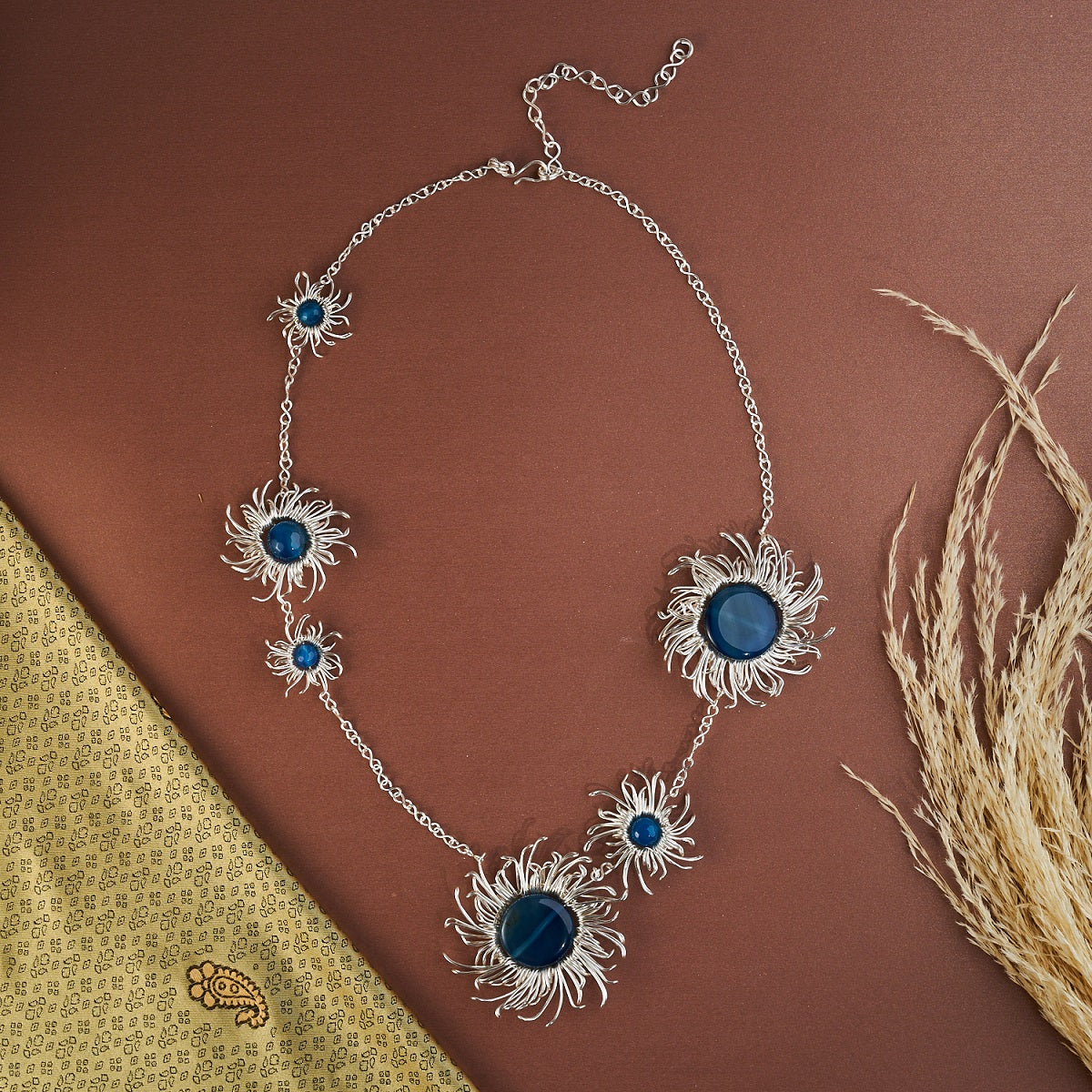 Mata Uroe Blue Silver Long necklace