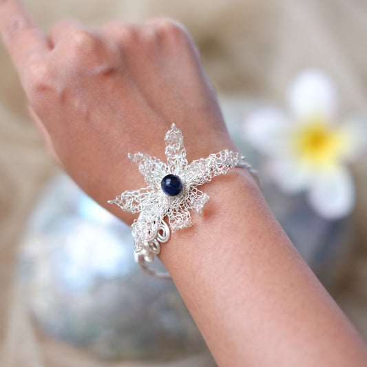 CANANGA BANGLE BLUE SILVER