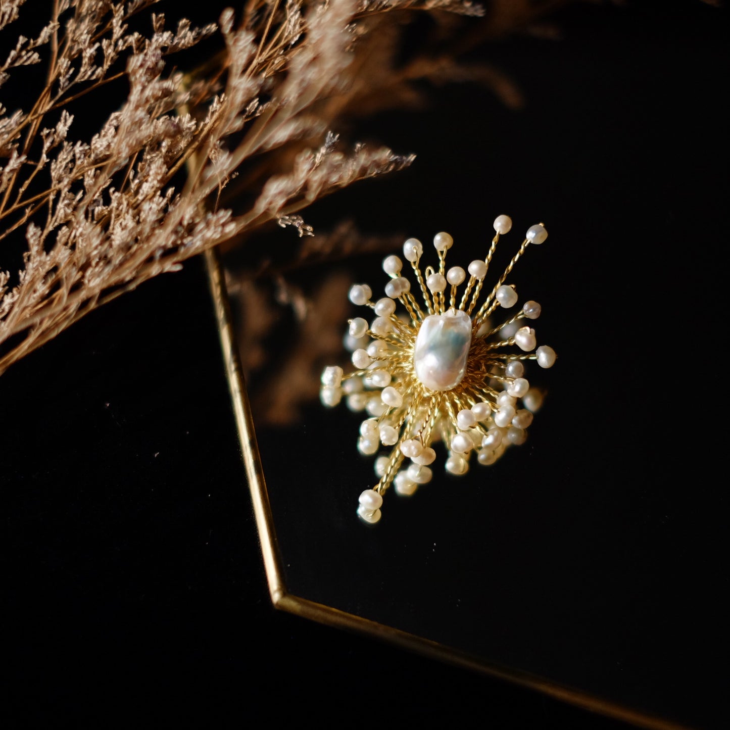 BROOCH MATAHARI PEARL G