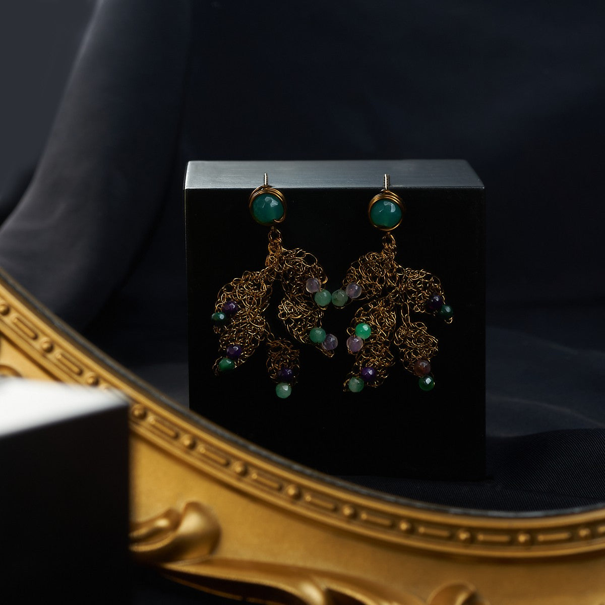 Wave leaves earring stones vintage