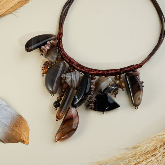 Dayak brown necklace