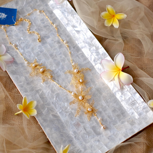 CANANGA NECKLACE  GOLD PEARL