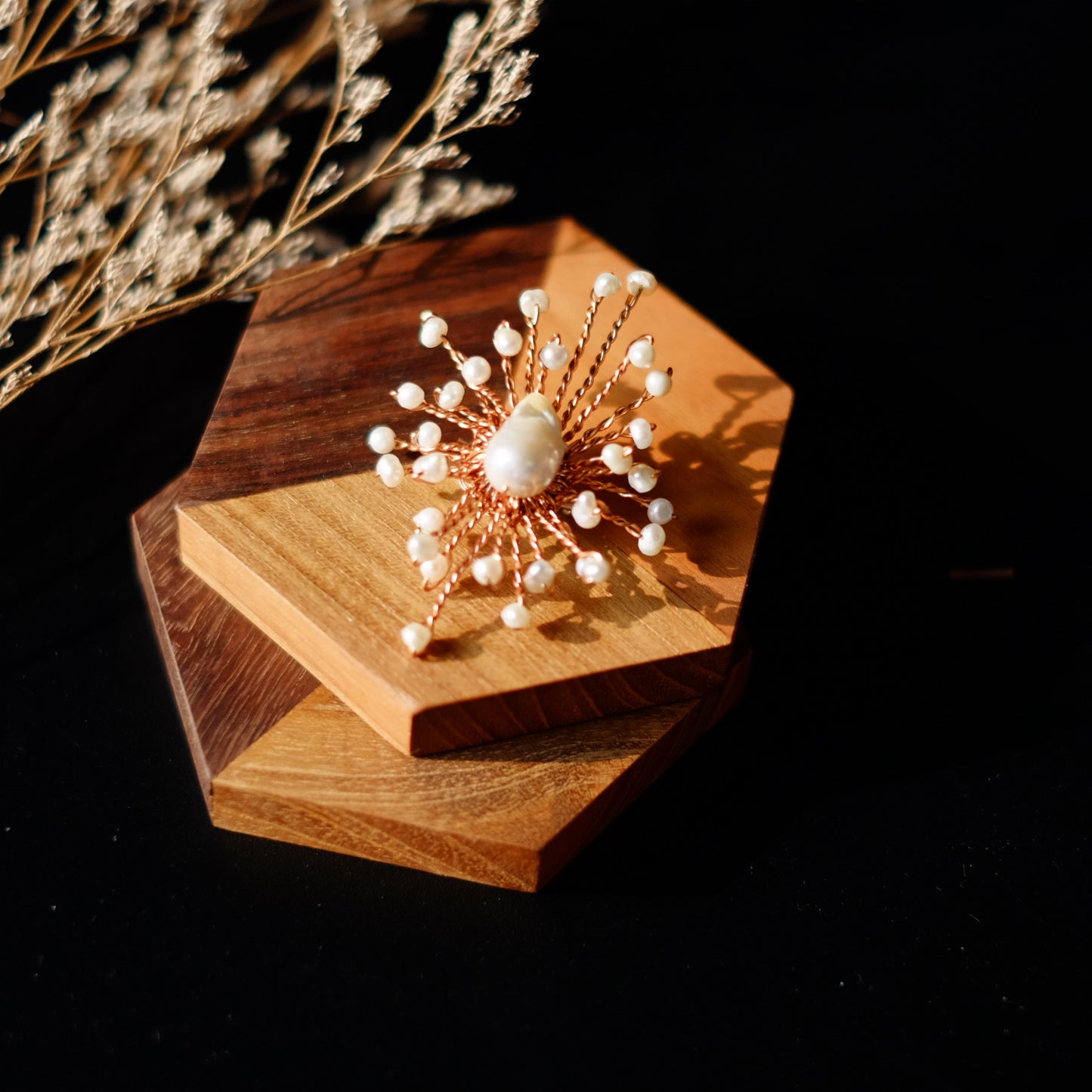 BROOCH MATAHARI PEARL RG