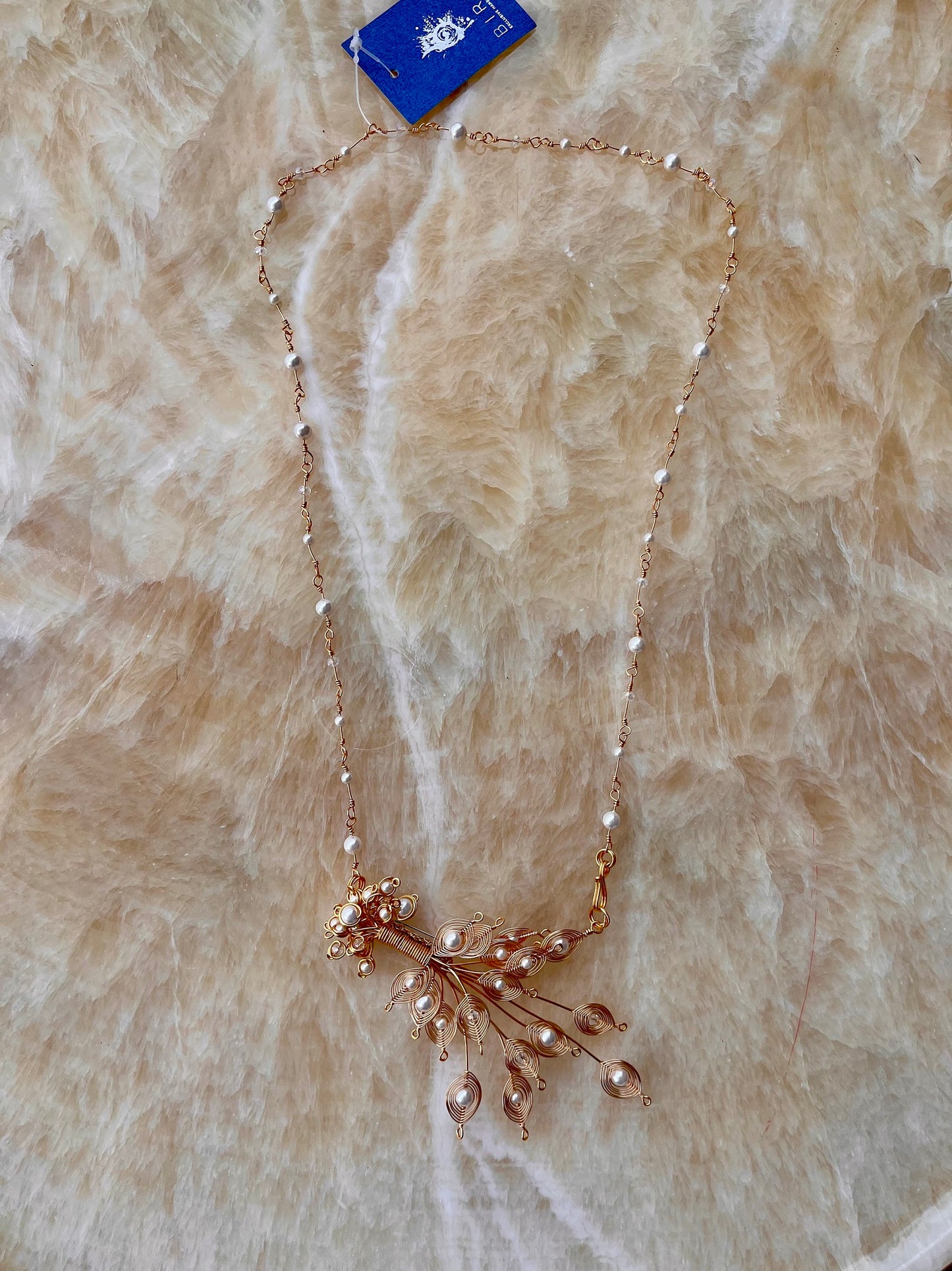 SPARKLING MERAK GOLD PEARL