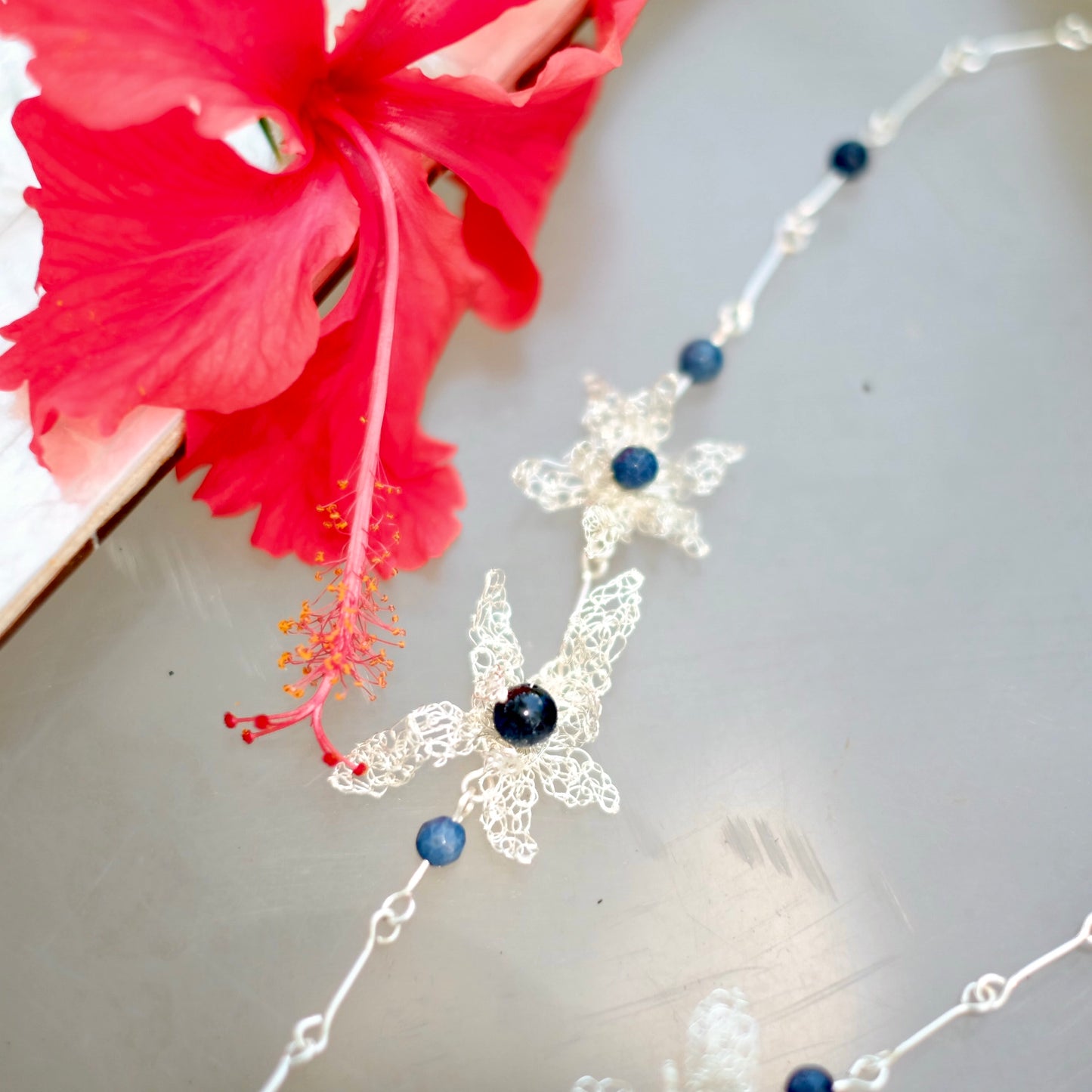 CANANGA NECKLACE  BLUE SILVER