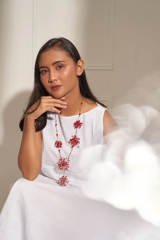 Baby breath single layer necklace red RG