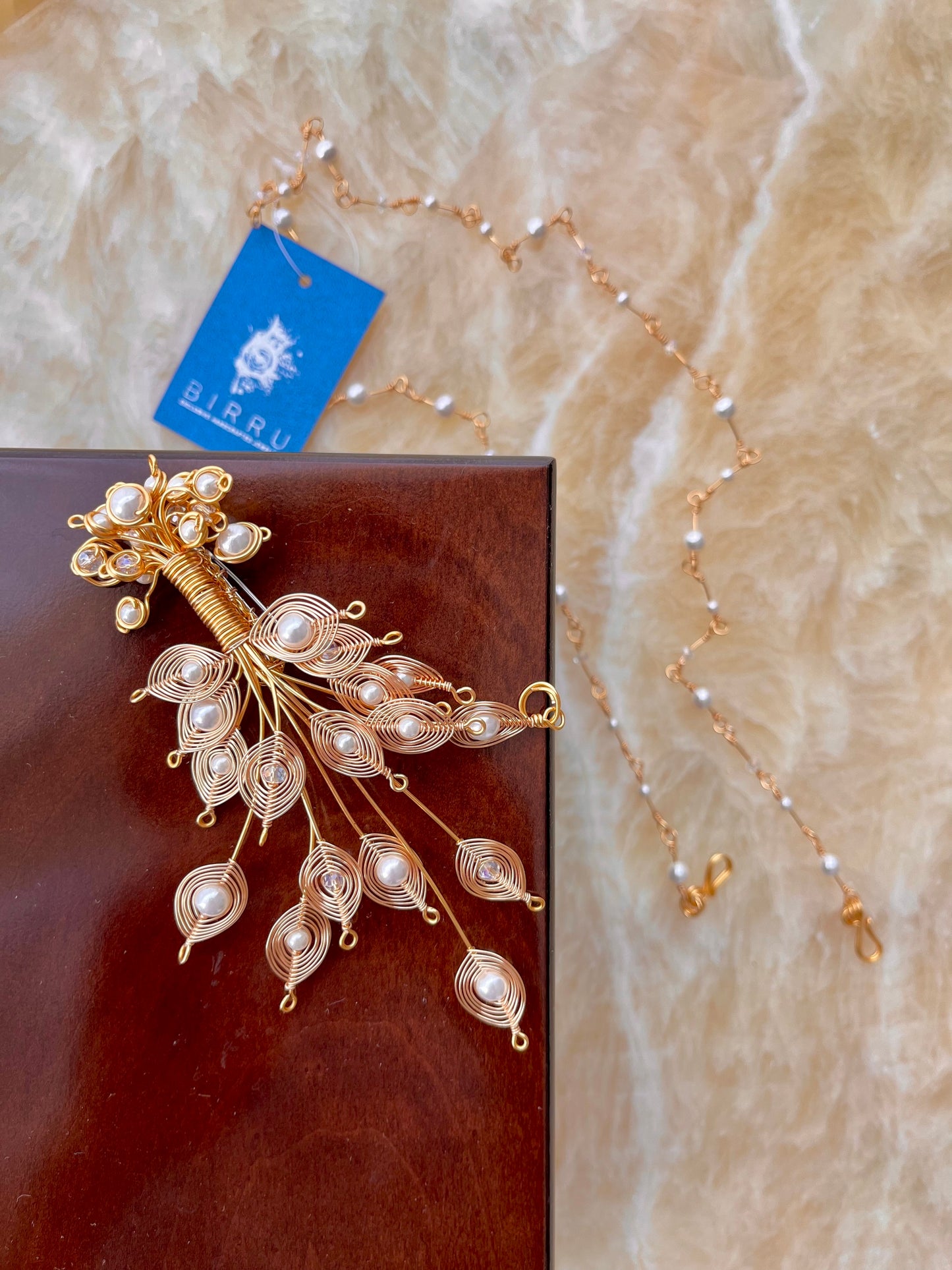 SPARKLING MERAK GOLD PEARL