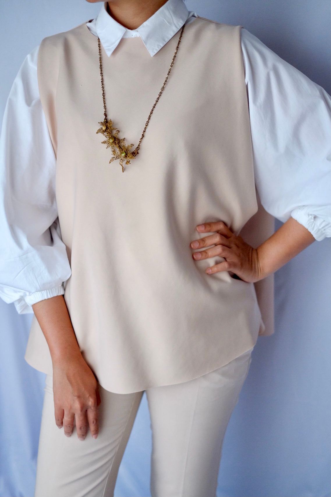 KEMUNING NECKLACE TIGER EYE GM