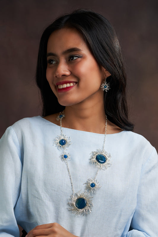 Mata Uroe Blue Silver Long necklace