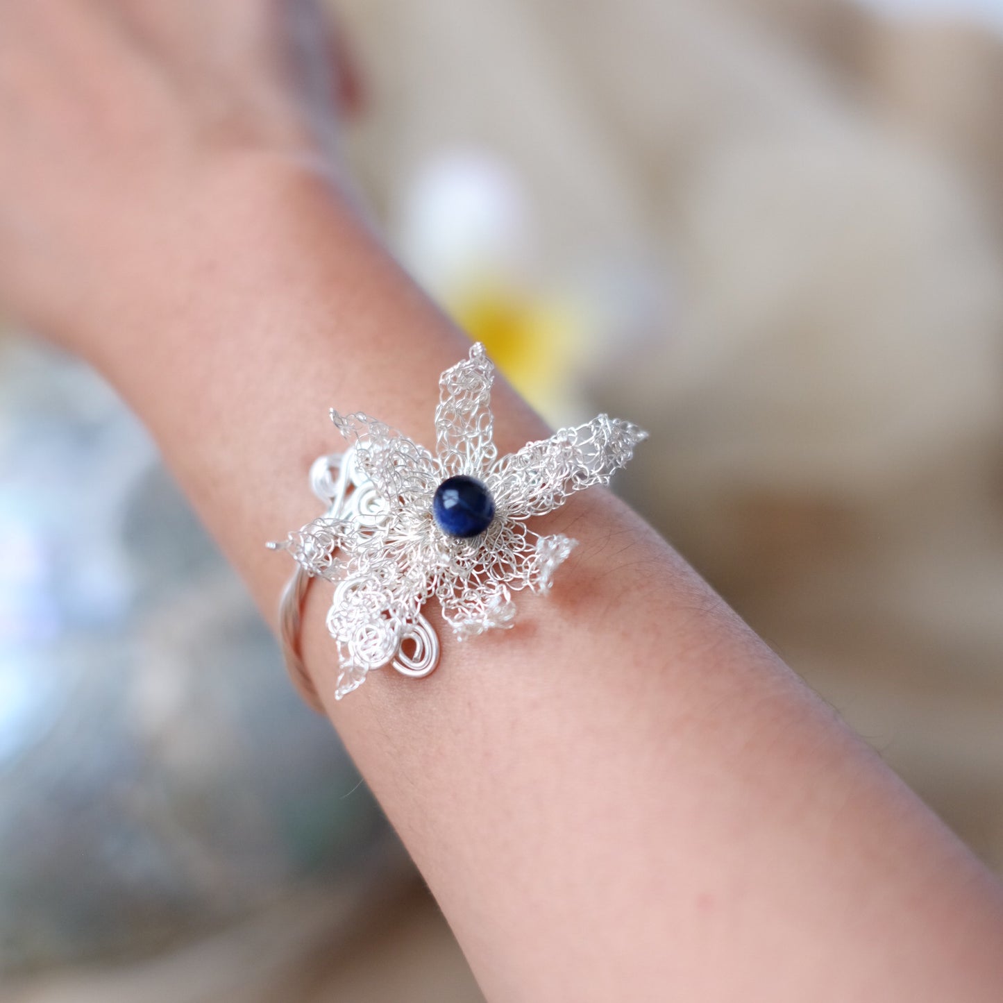 CANANGA BANGLE BLUE SILVER