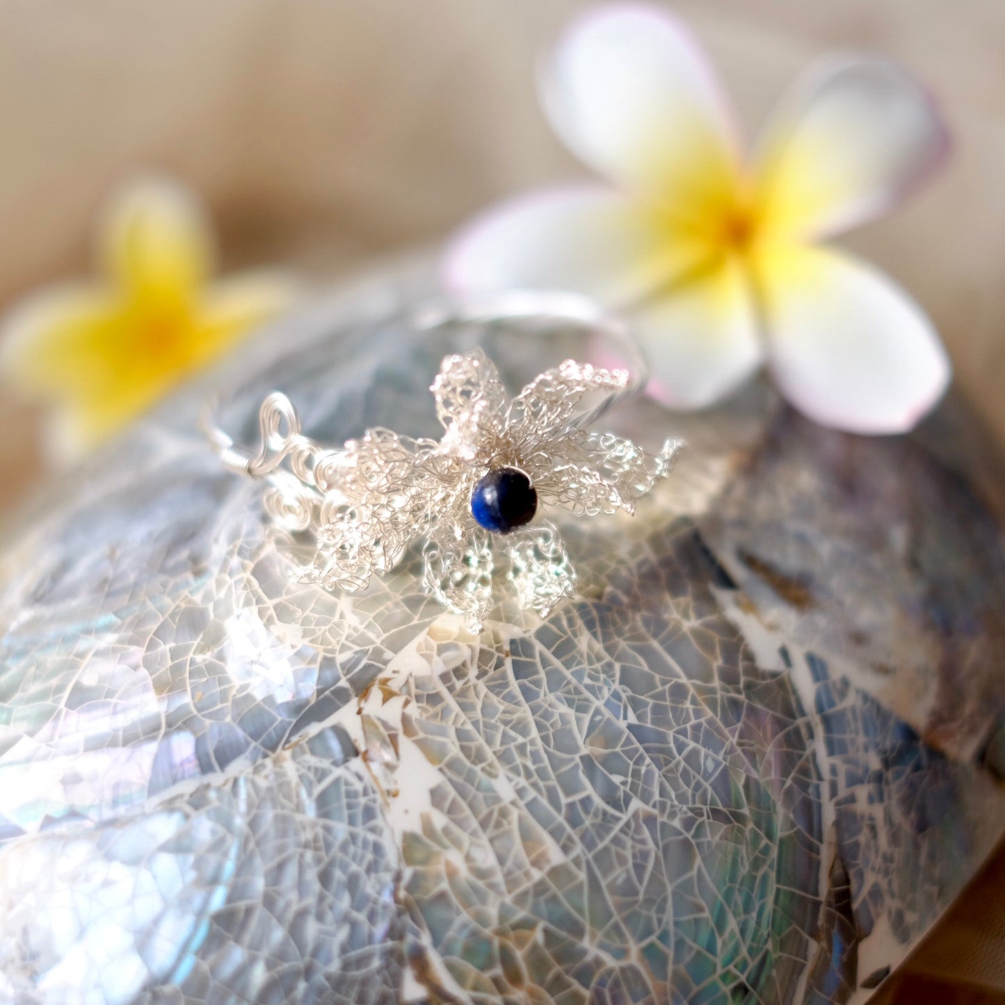 CANANGA BANGLE BLUE SILVER